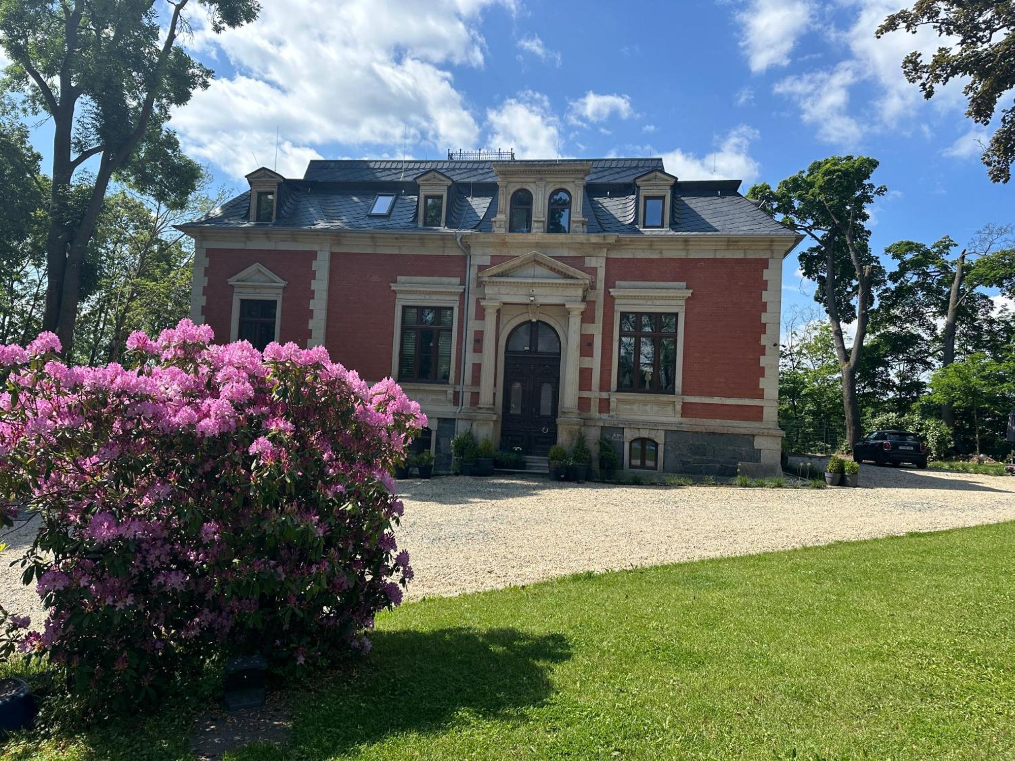* Stadtvilla Plauen * * Aussergewoehnlich * 2 Zimmerwohnung * Zentrumsnah Kültér fotó